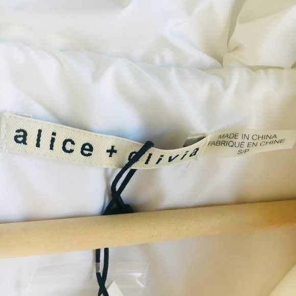 Alice+Olivia Blakely Flared Puffer Coat Duck Down - Picture 8 of 15